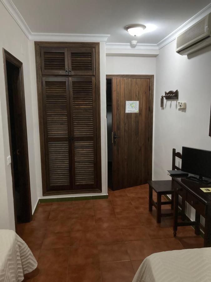 Hotel La Yedra Antequera Exterior photo