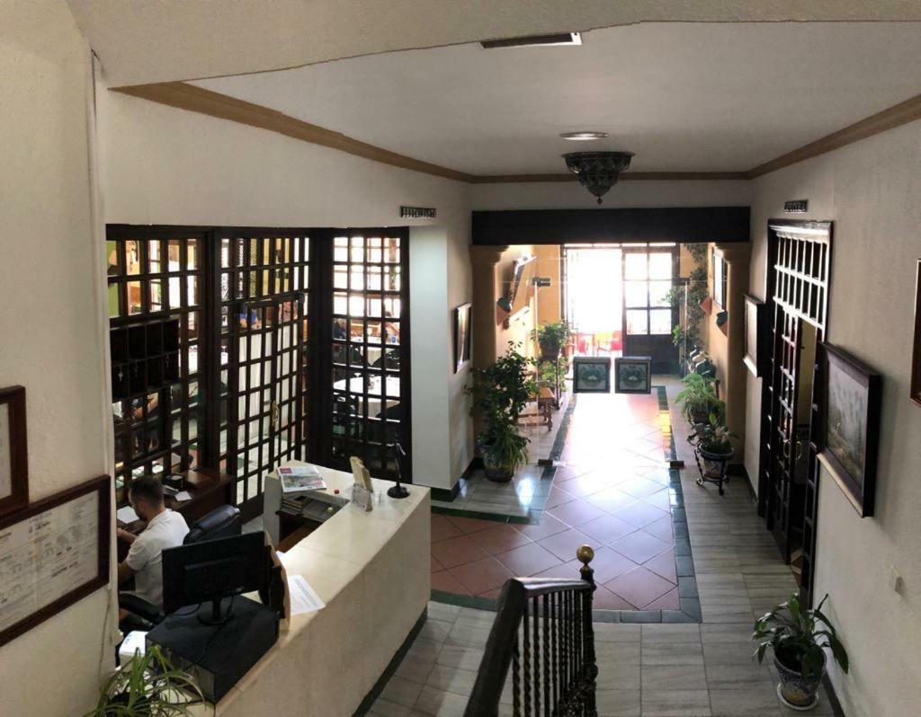 Hotel La Yedra Antequera Exterior photo